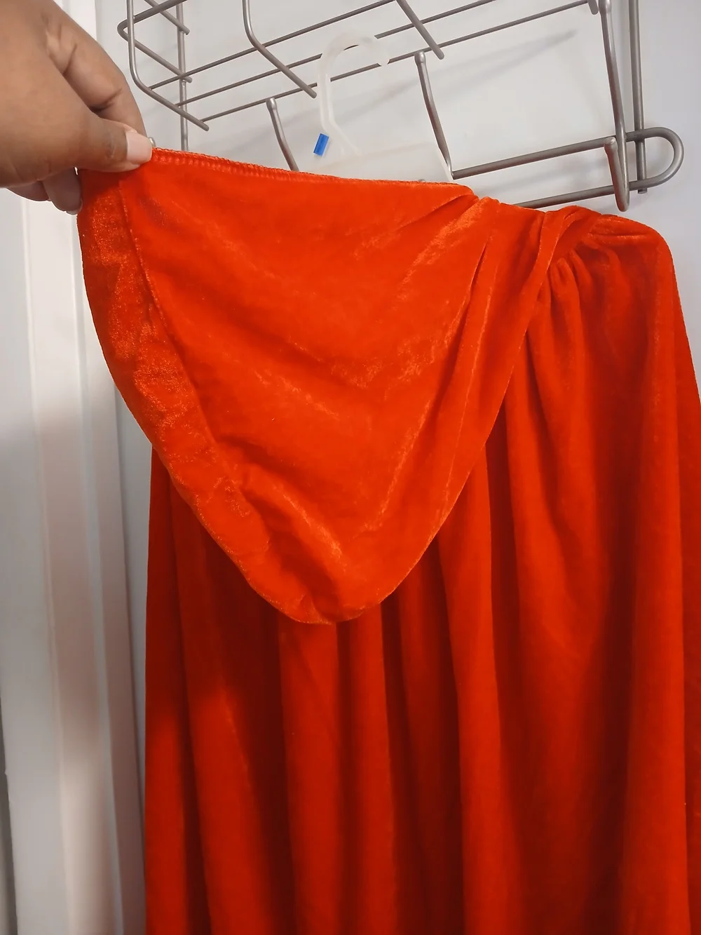 Crizcape Red Velour Open Front Hooded Cape With Ribbon Tie Neck OS Unisex NWOT